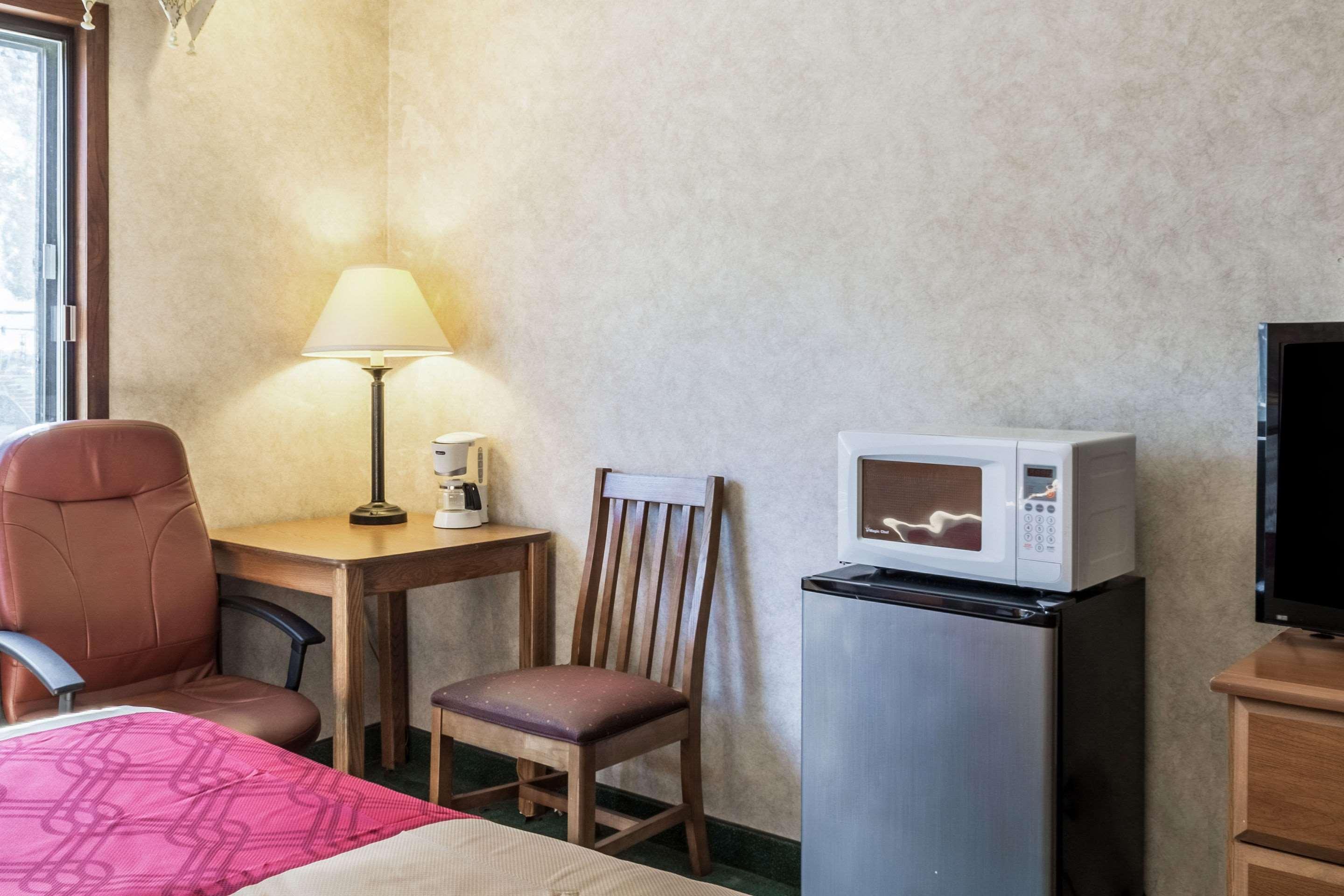 Econo Lodge North Sioux Falls Eksteriør billede