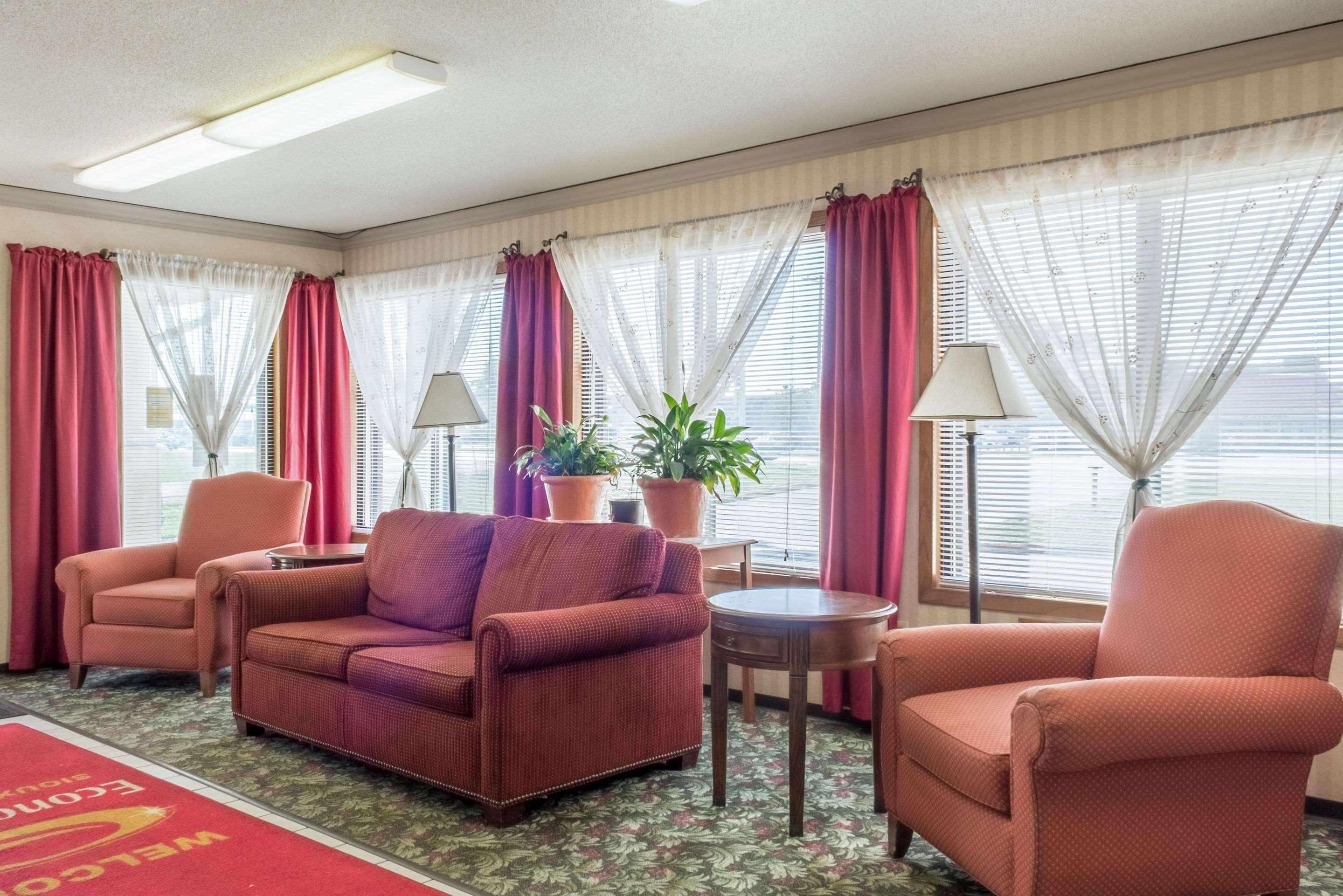 Econo Lodge North Sioux Falls Eksteriør billede