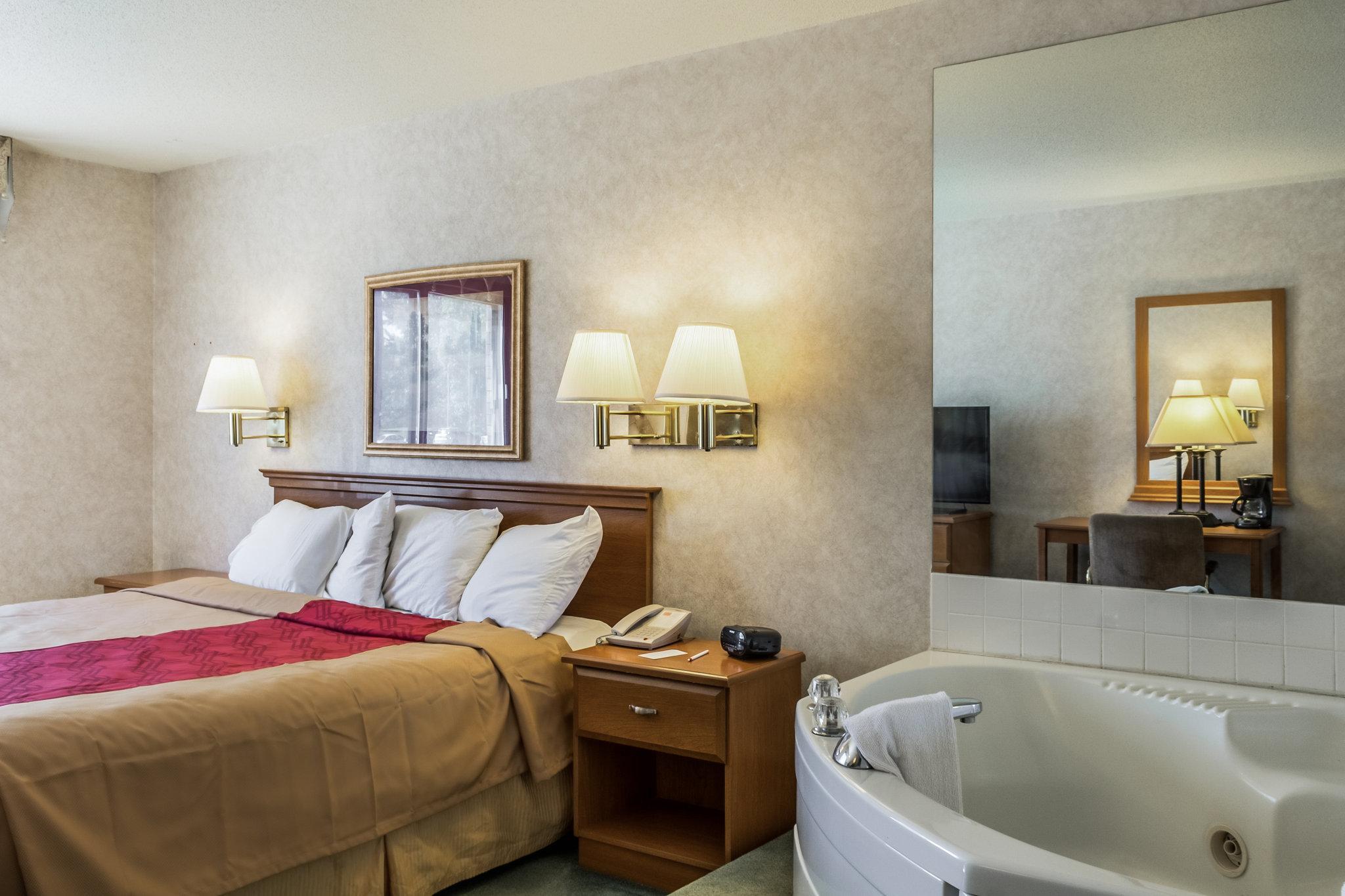 Econo Lodge North Sioux Falls Eksteriør billede